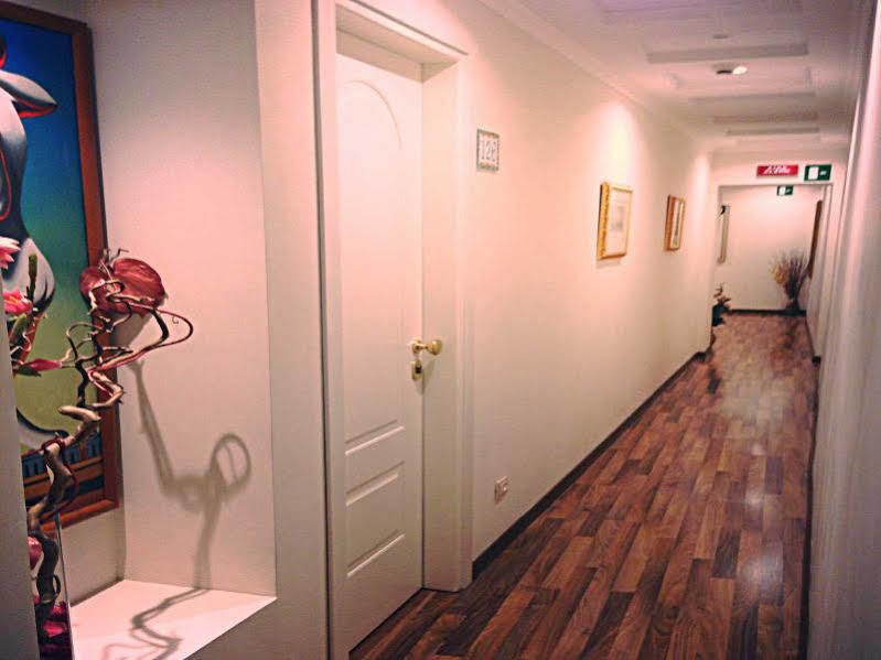 Residenza Domiziano Bed & Breakfast Roma Ngoại thất bức ảnh